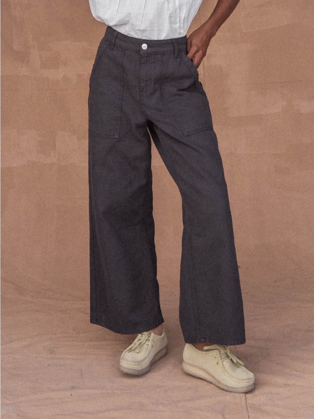 Sonderhaus Shan Pant in Black